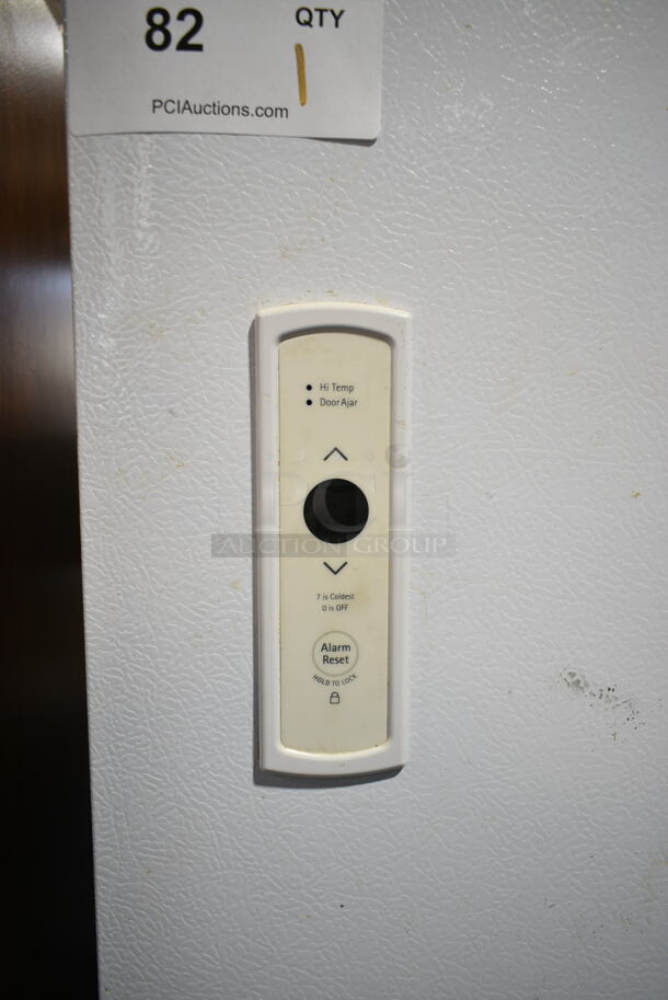 Metal Single Door Reach In Freezer. 115 Volts, 1 Phase. Tested and Working! - Image 2 of 5