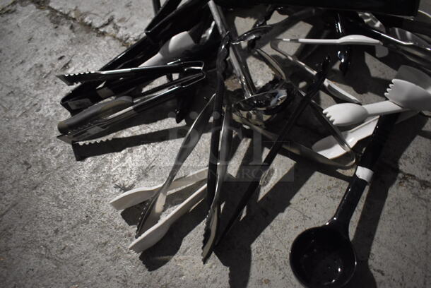 ALL ONE MONEY! Crate of Various BRAND NEW Items Including Ladles and Tongs - Image 3 of 6