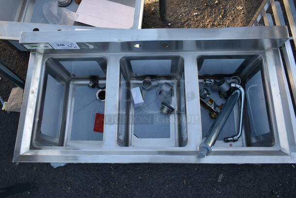 BRAND NEW SCRATCH AND DENT! Regency 600B31014 Stainless Steel Commercial 3 Bay Sink w/ 1 Leg, Faucet and Handles. Bays 10x14 - Image 2 of 4