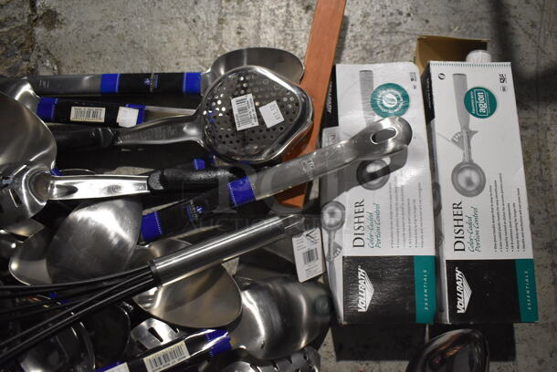 ALL ONE MONEY! Crate of Various BRAND NEW Items Including Serving Spoons and Whisks - Image 2 of 6