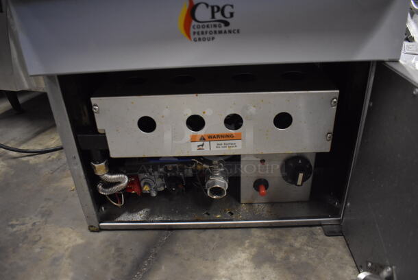 CPG Commercial Stainless Steel Natural Gas Countertop Fryer With Fry Basket Pushers. - Image 4 of 5