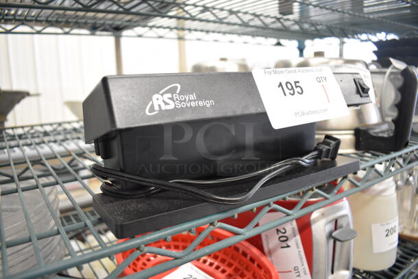 Royal Sovereign Model RCD-1000 Countertop Counterfeit Detector. 10.5x4.5x4 - Image 2 of 4