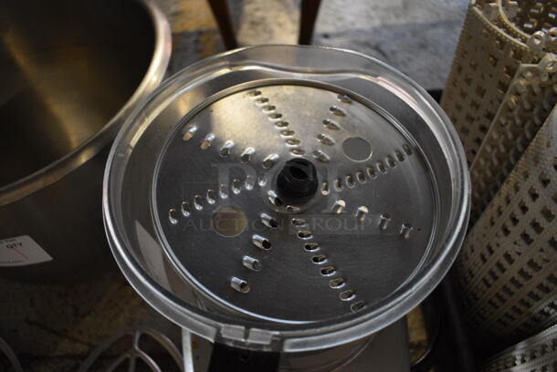 Waring Metal Countertop Food Processor w/ Grating Blade. 9x11x18. Tested and Working! - Image 3 of 4