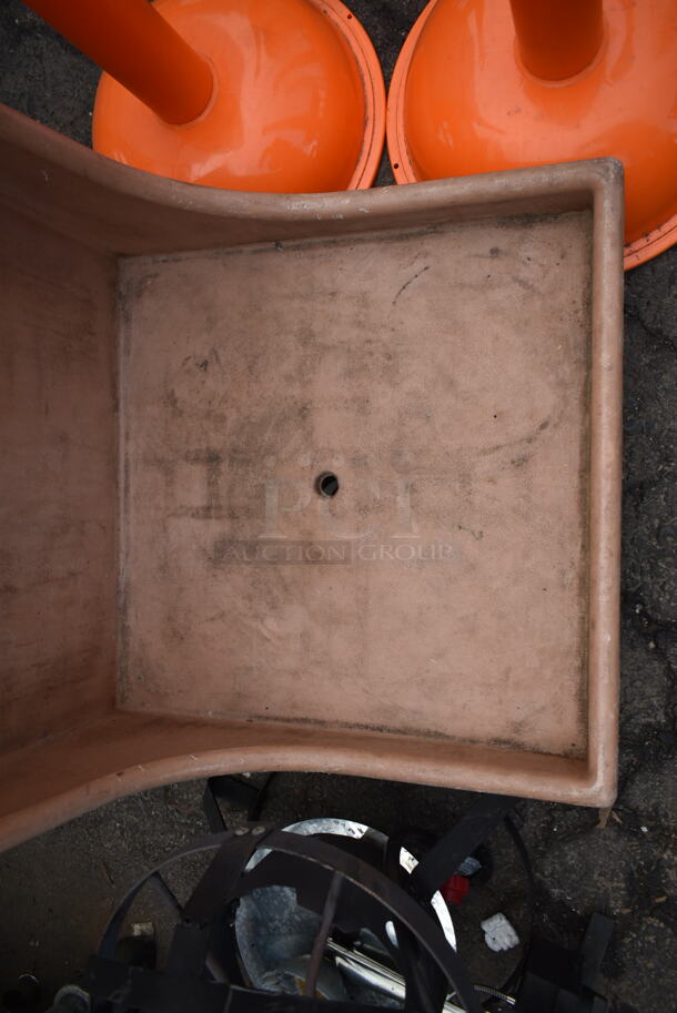 Tan Poly Cart on Commercial Casters. - Image 3 of 3