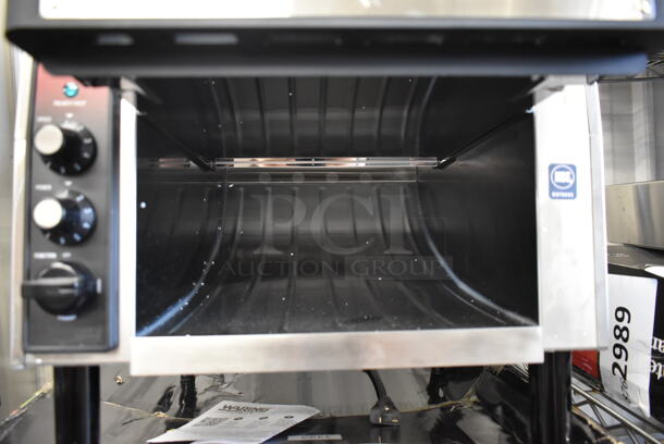 BRAND NEW SCRATCH AND DENT! 2023 Waring CTS1000B Stainless Steel Commercial Countertop Conveyor Toaster Oven. 208 Volts, 1 Phase. Tested and Working! - Image 5 of 8