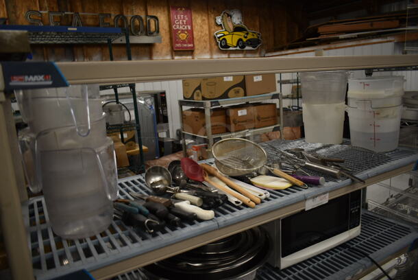 ALL ONE MONEY! Tier Lot of Various Items Including Poly Bins, Poly Pitchers and Utensils - Image 1 of 5