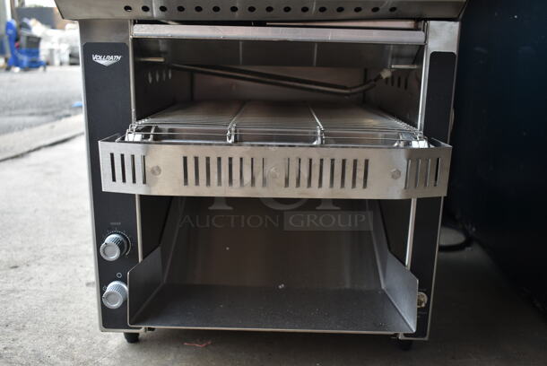 BRAND NEW SCRATCH AND DENT! Vollrath JT1BH Stainless Steel Commercial Countertop Conveyor Toaster with 2 1/2" Opening. Missing Panels. 120 Volts, 1 Phase. - Image 2 of 4