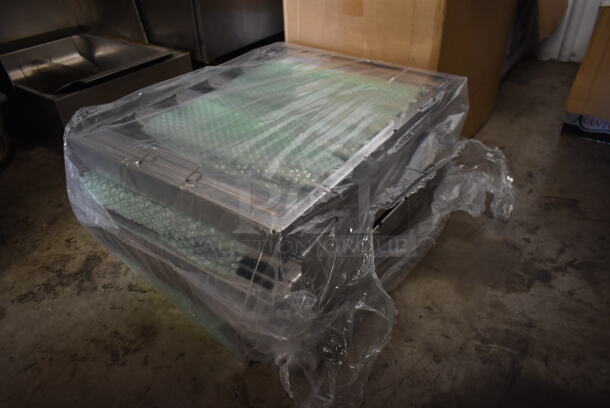 BRAND NEW! Box of 5 Vevor Stainless Steel Hood Filters. - Image 3 of 6