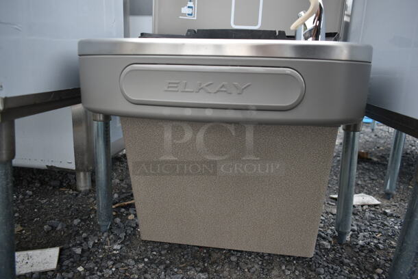 BRAND NEW SCRATCH AND DENT! Elkay Wall Mount Water Fountain w/ Bottle Filler - Image 4 of 4