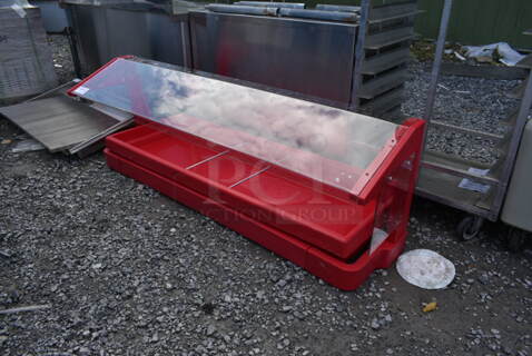 BRAND NEW SCRATCH AND DENT! Red Poly Buffet w/ Sneeze Guard.
