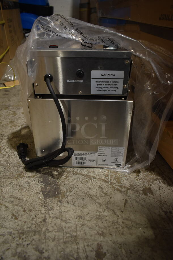 BRAND NEW SCRATCH AND DENT! 2021 Globe PF16E Stainless Steel Commercial Countertop Electric Powered Fryer w/ 2 Fry Basket. 120 Volts, 1 Phase. - Image 3 of 4