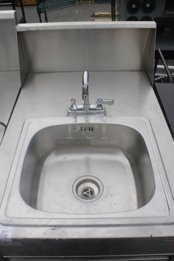 QualServ Stainless Steel Commercial Single Bay Portable Sink w/ Faucet and Handles on Commercial Casters. Bay 16x14x6.5 - Image 2 of 9