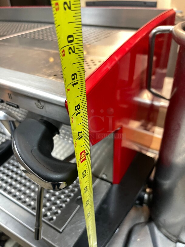 Working! Rancilio CLASSE 6  2 Group Manual Commercial Espresso Machine w/ 2 Steam Wand & 11 Liter Boiler, 230v/1ph NSF Tested and Working! - Image 9 of 9