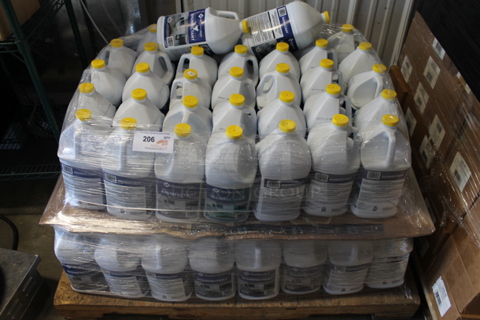 PALLET LOT of 68 BRAND NEW Jugs of Members Mark Restroom Cleaner Disinfectant. 68 Times Your Bid!