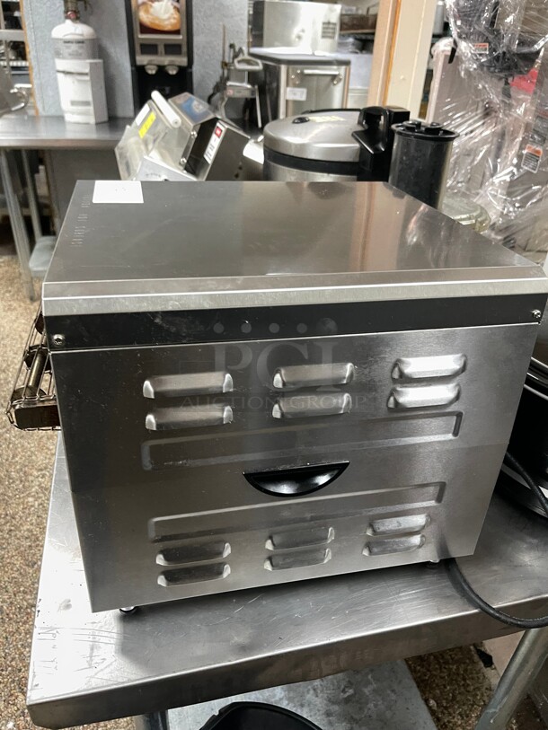 Waring CTS1000 Commercial Conveyor Toaster 1800W- 1000 Slices/hr w/ 2 inch Product Opening, 115v/1ph NSF - Image 3 of 7