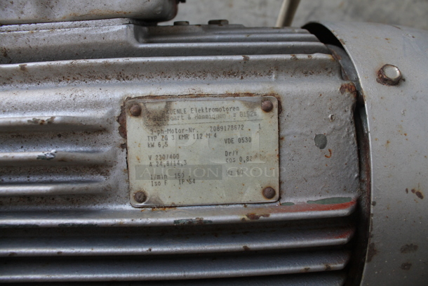 Hauck Metal Commercial Floor Style Electric Powered Grape Harvester. 230/400 Volts, 3 Phase. - Image 5 of 5