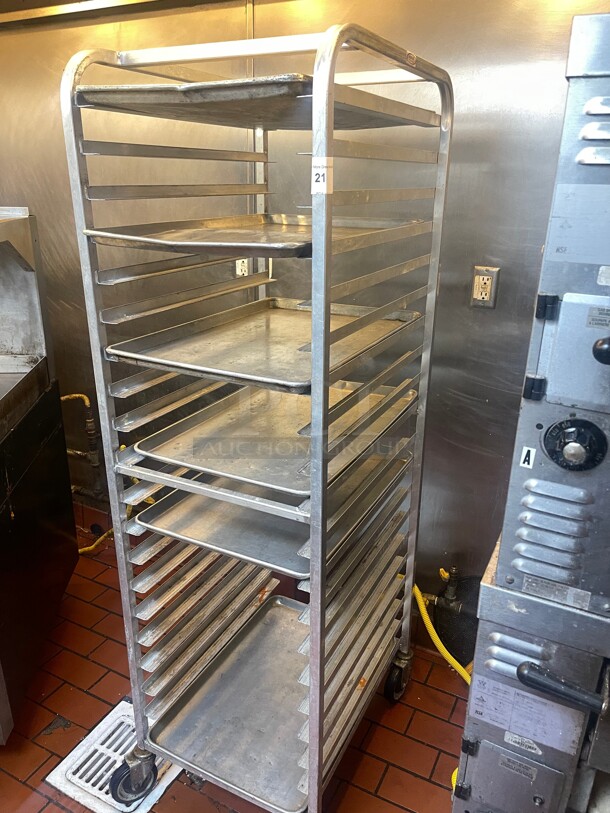 Clean! Winholt ADE1820B/KDA 20 Pan End Load Aluminum Bun / Commercial Sheet Pan Rack NSF  - Image 3 of 6