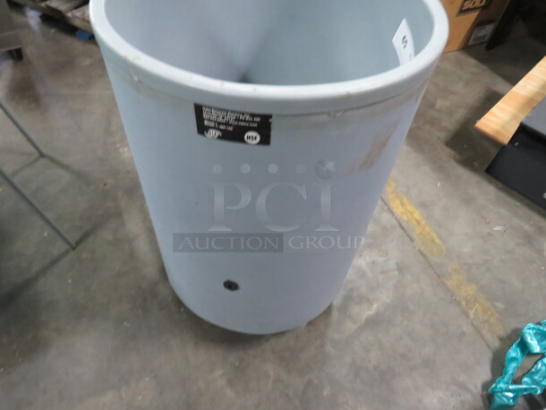 One Ice Down Merchandiser On Casters. - Image 2 of 2