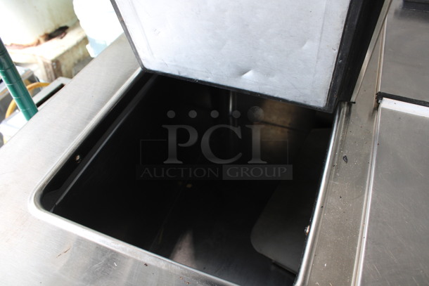 Stainless Steel Commercial Cold Pan Drop In Unit w/ 2 Center Hinge Lids. 30.5x27.5x27.5. Tested and Working! - Image 4 of 6