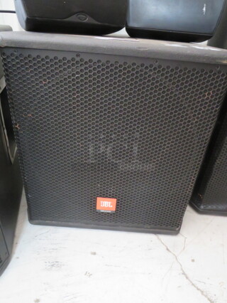 One JBL MRX500 Speaker.