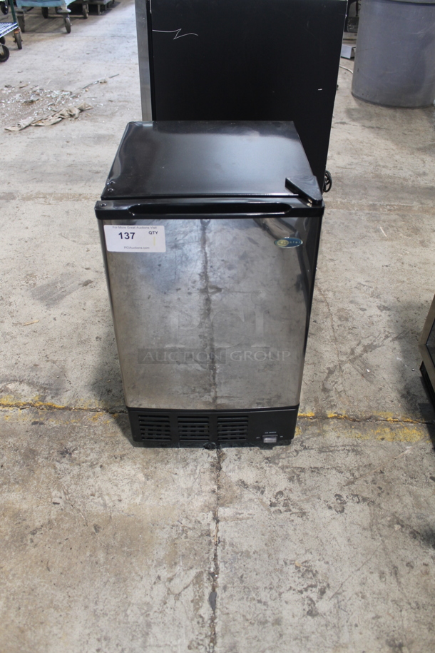BRAND NEW SCRATCH AND DENT! Whynter UIM-155 Commercial Stainless Steel Single Door Built-In Ice Maker Black. 115V. Tested and Working!  - Image 2 of 6
