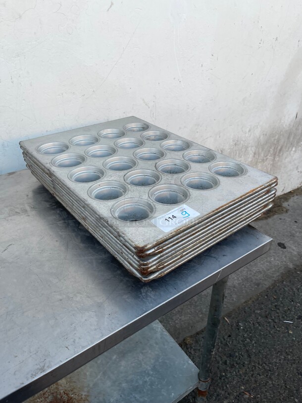 Nice! Commercial Aluminum Baking Sheets Great for Muffins or cup cakes NSF  - Image 3 of 7