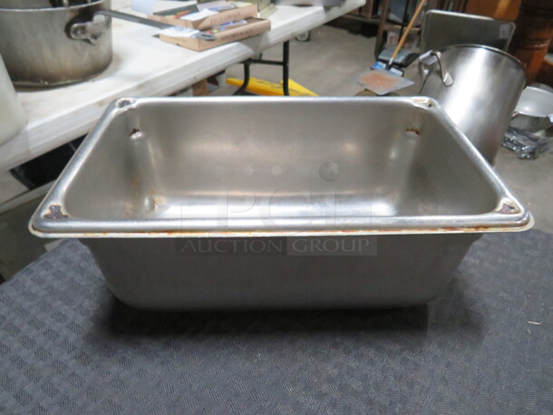 1/4 Size 4 Inch Deep  Hotel Pan. 5XBID. - Image 1 of 1