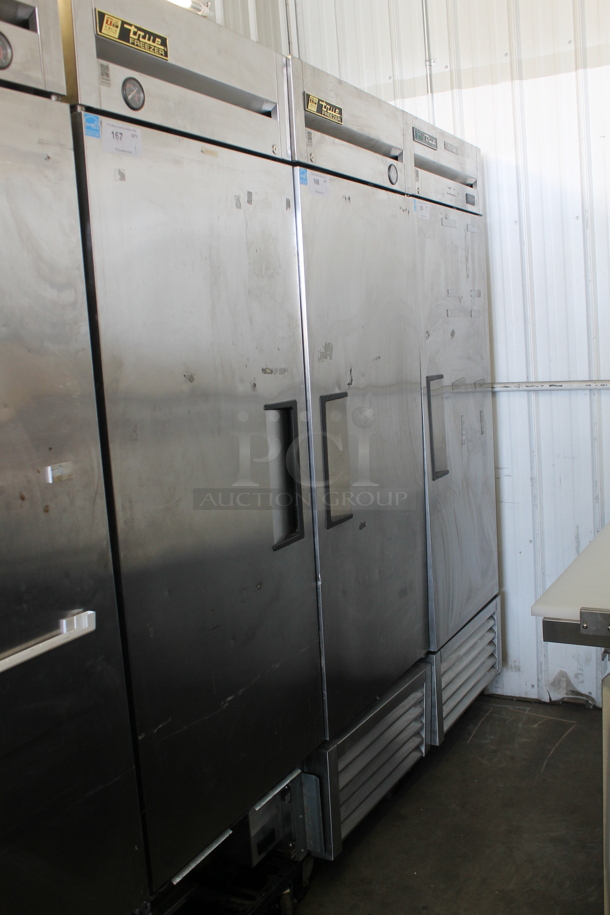 2013 True T-23F ENERGY STAR Stainless Steel Commercial Single Door Reach In Freezer w/ Poly Coated Racks on Commercial Casters. 115 Volts, 1 Phase. Tested and Powers On But Does Not Get Cold - Image 2 of 7