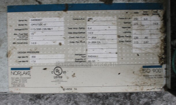 Norlake 6'x6'x6' SELF CONTAINED Walk In Freezer Box w/ Floor, Norlake Model CPF175DC-A Compressor and Copeland Model RS80C2E-CAV-101 Condenser. 208/230 Volts, 1 Phase. Gallery Picture Is Unit Before Disassembly - Image 8 of 10