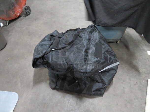 One XXL Insulated Pizza/Food Delivery Bag - Image 1 of 1
