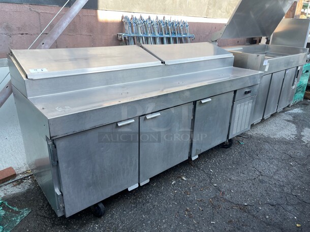 Wow! Traulsen VPS90S 90in 12-Pan Commercial Refrigerated Pizza Table NSF 115 Volt Tested and Working - Image 1 of 9