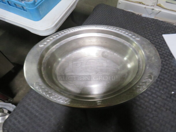 One Bon Chef 13X3 Stainless Steel Oval Food Pan/Casserole Dish. Laurel Design. - Image 1 of 1