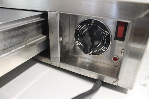 APW Wyott SPTU-50N Stainless Steel Commercial Countertop Bun Warming Drawer. 120 Volts, 1 Phase. Tested and Working! - Image 5 of 8