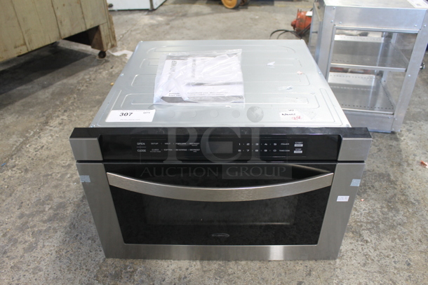 BRAND NEW SCRATCH AND DENT! 2023 KoolMore KM-MD-1SS Stainless Steel Commercial Microwave Oven Drawer. 120 Volts, 1 Phase. Tested and Working!