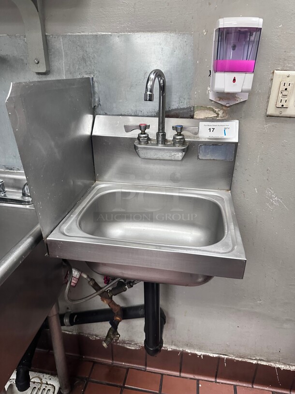 Clean! Commercial Stainless Steel and Sink NSF Buyer Must Remove! - Image 3 of 4