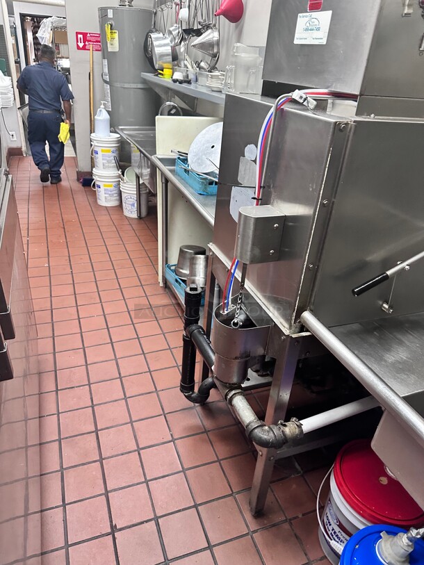 Working! ADS CMA Commercial Pass Through Upright Dishwasher 115 Volt NSF Tested and Working! - Image 5 of 9