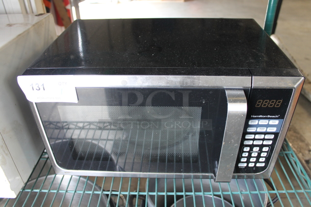 Hamilton Beach P90D23AL-WR Metal Countertop Microwave Oven. 120 Volts, 1 Phase.  - Image 1 of 6