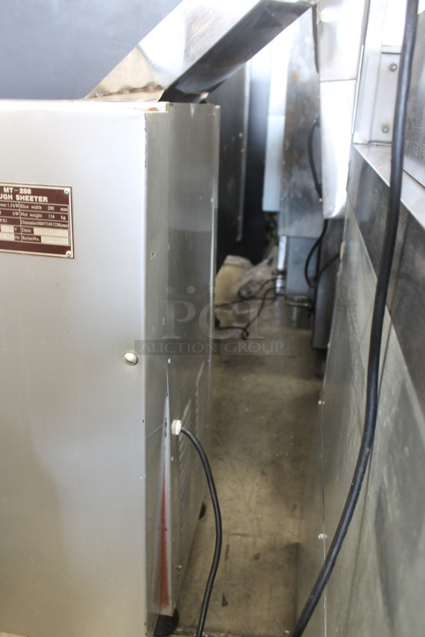 2015 MT-288 Metal Commercial Floor Style Dough Sheeter on Commercial Casters. 220 Volts, 1 Phase. - Image 6 of 8