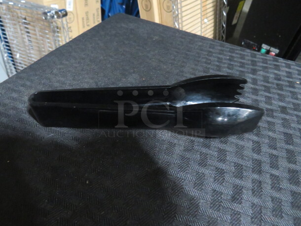 Black Poly Tong. 7XBID