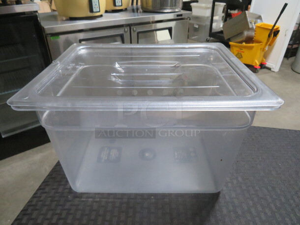 1/2 Size 8 Inch Deep Food Storage Container With Lid. 2XBID. - Image 1 of 1