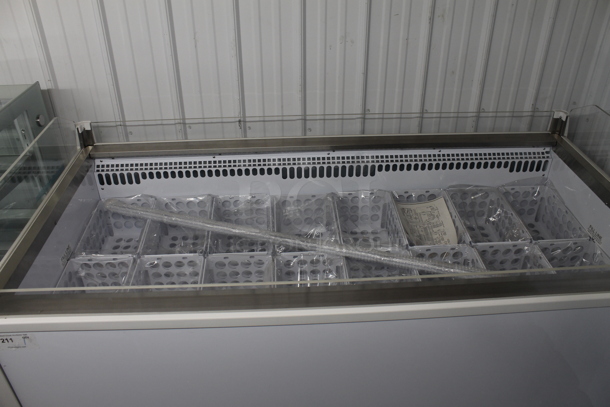 BRAND NEW! Vendo NIC183S02 Metal Commercial Mobile Open Air Ice Cream Freezer w/ Baskets. 220 Volts. - Image 3 of 7
