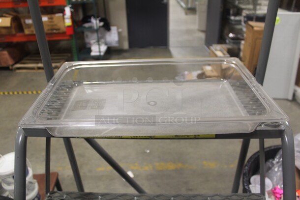 NEW! 28 Carlisle Plastic Full Size x 2.5" Insert/Pans. 28X Your Bid!  - Image 1 of 1