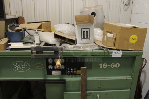 Sullair 16BS-60L ACAC Green Metal Floor Style Air Compressor. BUYER MUST REMOVE. - Image 2 of 8