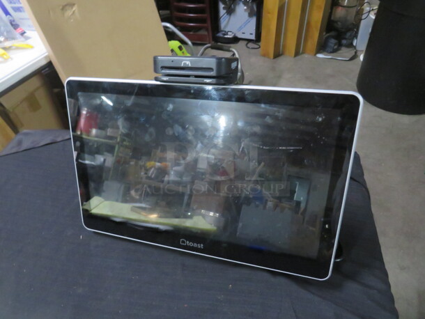 One Toast All In One POS System With Credit Card Reader On A Stand. S/N # 1501201K40102. - Image 1 of 4
