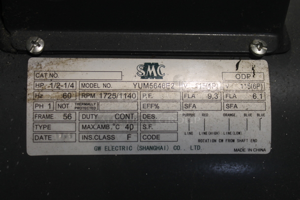 Stainless Steel Commercial Natural Gas Powered Full Size Convection Oven w/ View Through Doors, Metal Oven Racks, Thermostatic Controls and Metal Legs on Commercial Casters. - Image 7 of 8