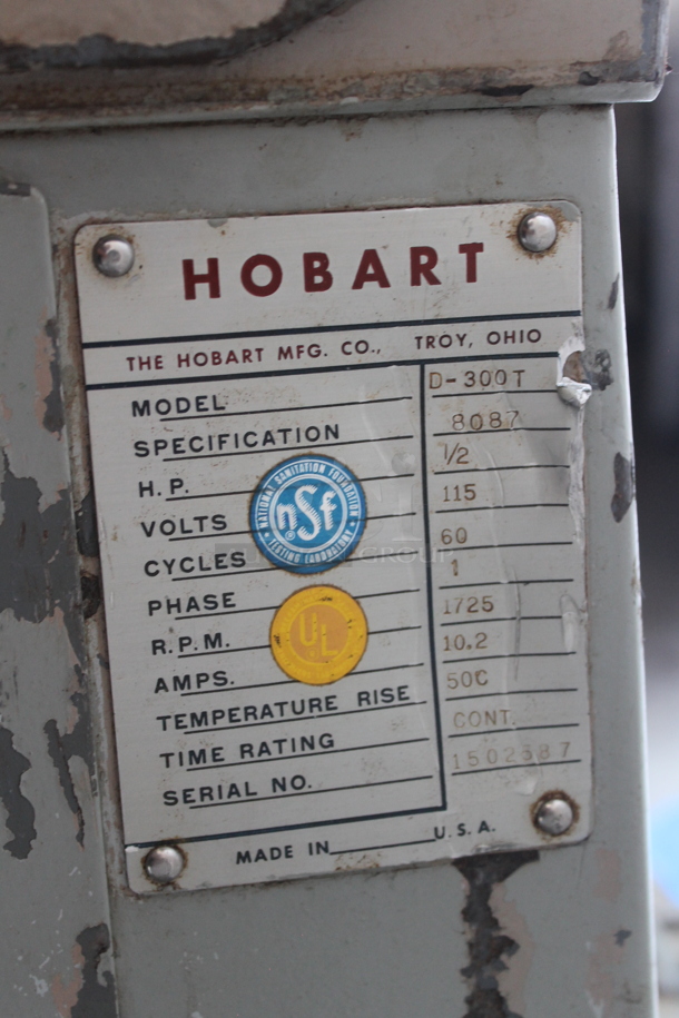 Hobart D-300T Metal Commercial Floor Style 30 Quart Planetary Dough Mixer w/ Dough Hook Attachment. 115 Volts, 1 Phase. Tested and Working! - Image 10 of 10
