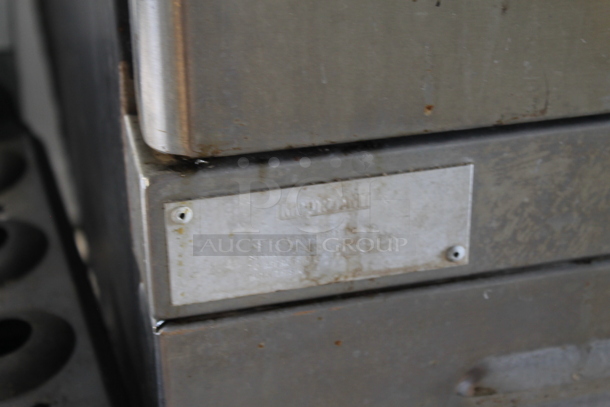 Vulcan Stainless Steel Commercial Propane Gas Powered Full Size Convection Oven w/ View Through Doors, Metal Oven Racks and Thermostatic Controls on Metal Legs. - Image 7 of 7