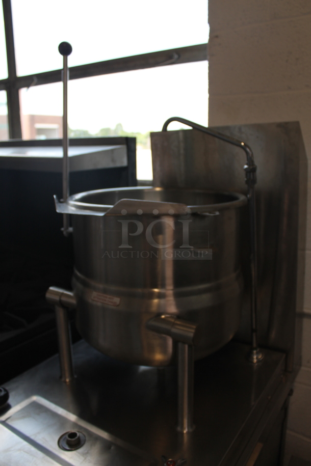 Market Forge M24G200A Stainless Steel Commercial Floor Style Natural Gas Powered Tilting Kettle. 200,000 BTU. - Image 6 of 10
