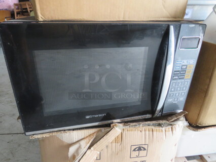 One Emerson Microwave. Model# MWG91155B. 20X16X12