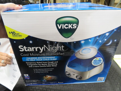 One NEW Vicks Starry Night Cool Moisture Humidifier. #V3700.